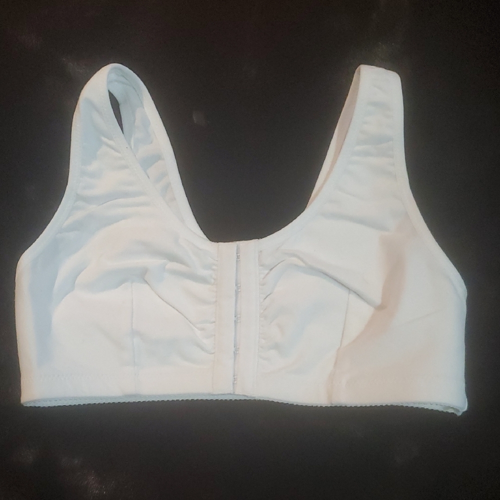 AMOENA FRANCES SOFT CUP COTTON LEISURE FRONT CLOSURE BRA /WHITE/SZ:S,M,XL - Picture 7 of 12
